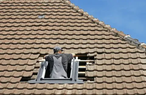 Pose de velux à Vernet